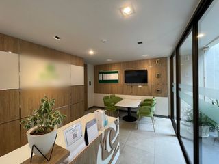 For rent そして for sale 5 Beds house in Watthana, Bangkok