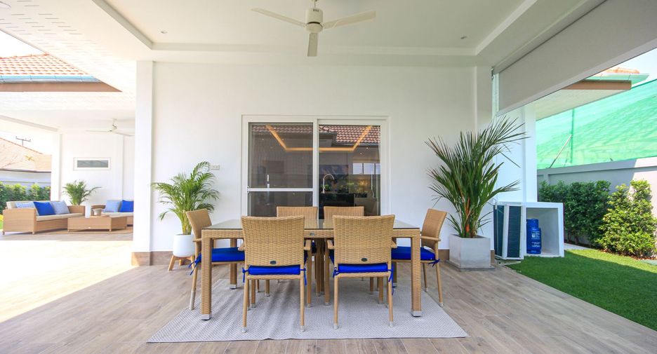 À vendre 3 chambres villa à Hua Hin, Prachuap Khiri Khan