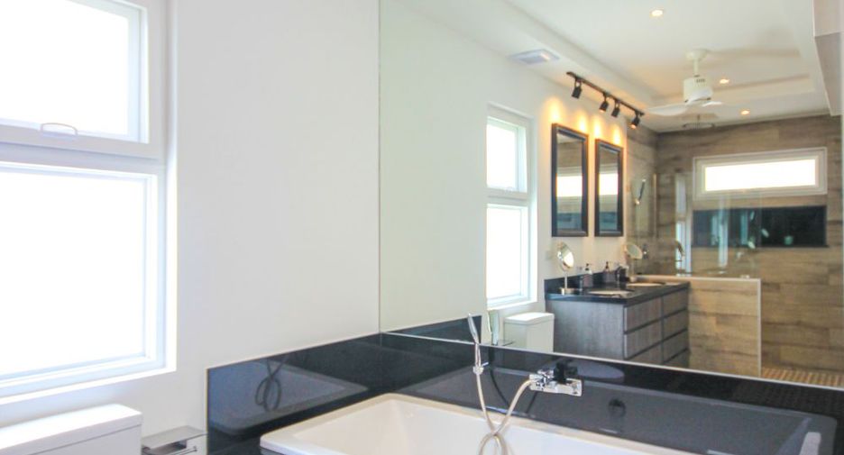 À vendre 3 chambres villa à Hua Hin, Prachuap Khiri Khan