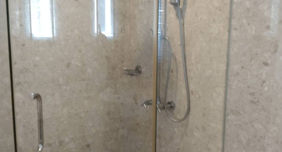 Wohnung zur Miete mit 3 Zimmer in Watthana, Bangkok