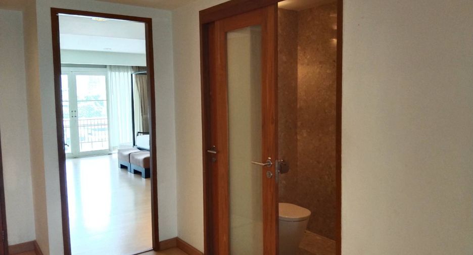 Wohnung zur Miete mit 3 Zimmer in Watthana, Bangkok