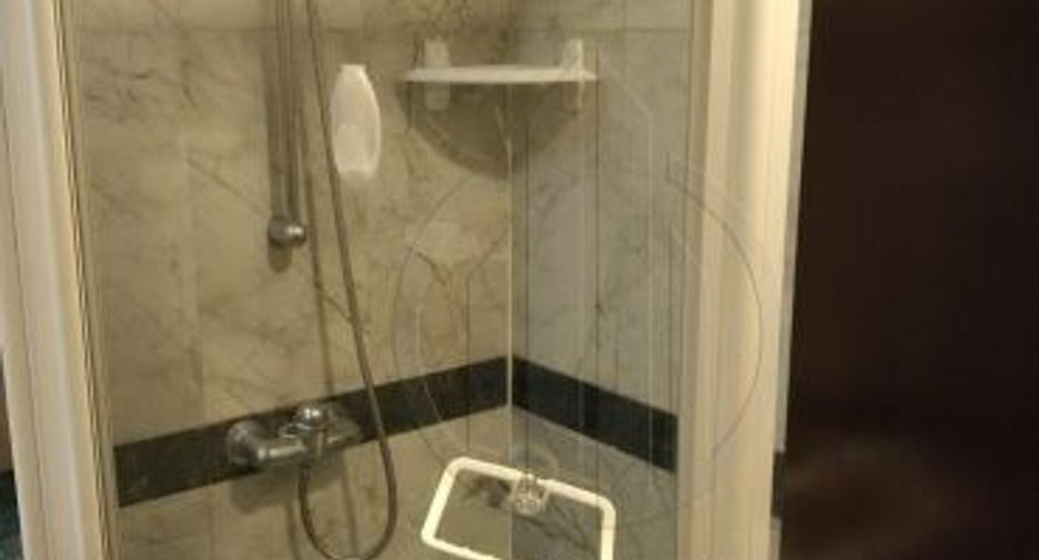 Wohnung zur Miete mit 2 Zimmer in Pathum Wan, Bangkok