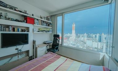 For sale 2 bed condo in Ratchathewi, Bangkok