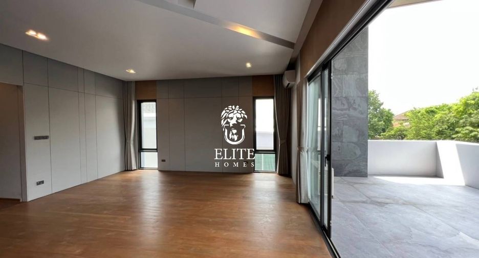Casa en venta de 5 habitaciones en Bang Sue, Bangkok
