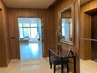 Condo en alquiler de 3 habitaciones en Watthana, Bangkok