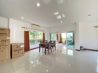 À louer et à vendre 3 chambres maison à Doi Saket, Chiang Mai