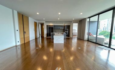For rent 3 bedrooms condo in Sathon, Bangkok