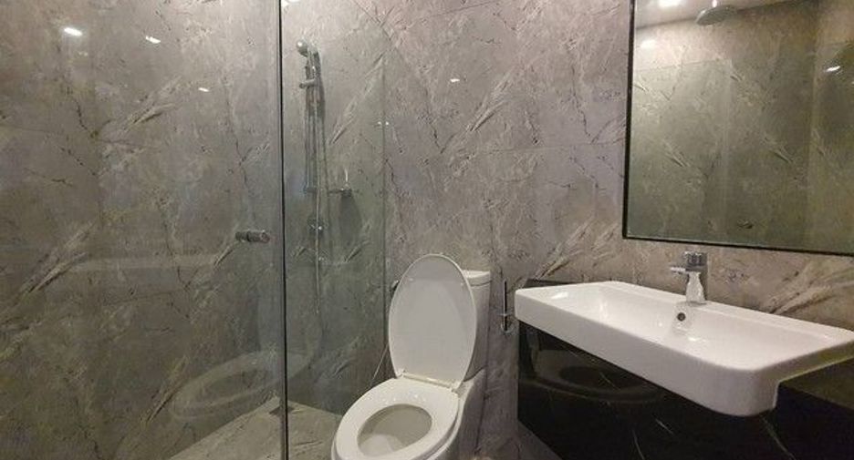 Wohnung zur Miete mit 2 Zimmer in Khlong Toei, Bangkok