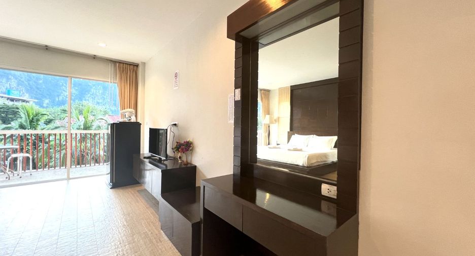 Gewerbefläche zum Kauf mit 12 Zimmer in Mueang Krabi, Krabi