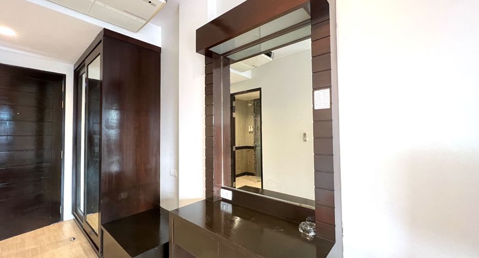 Gewerbefläche zum Kauf mit 12 Zimmer in Mueang Krabi, Krabi