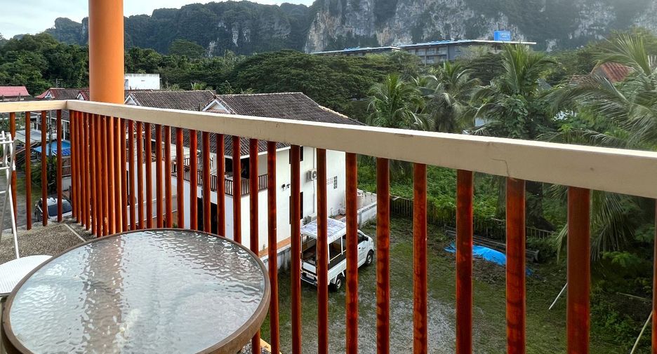 Gewerbefläche zum Kauf mit 12 Zimmer in Mueang Krabi, Krabi