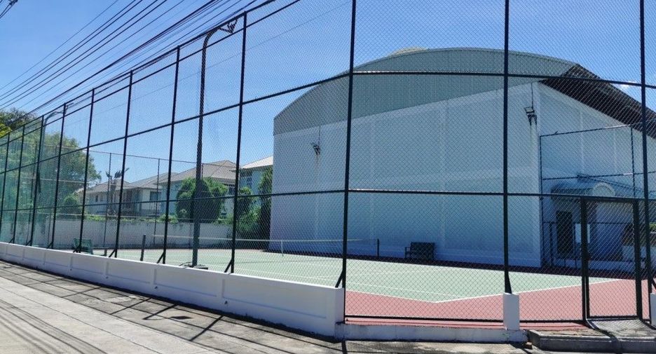 For rent and for sale 3 bedrooms house in Bang Khae, Bangkok