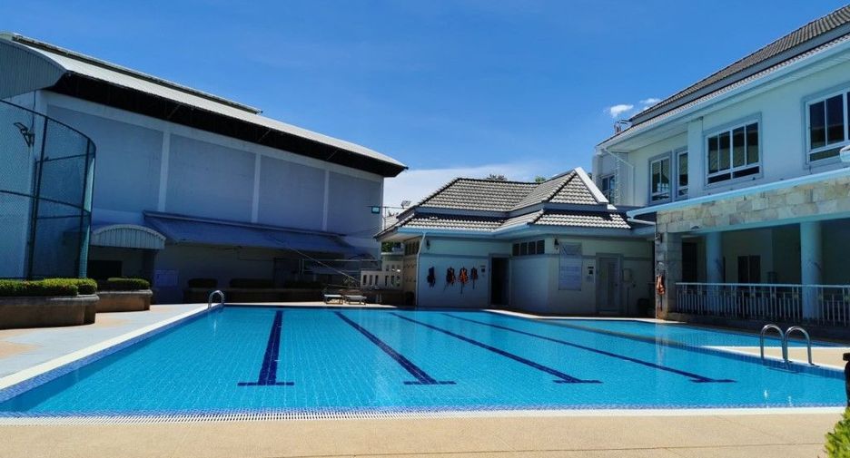 For rent and for sale 3 bedrooms house in Bang Khae, Bangkok