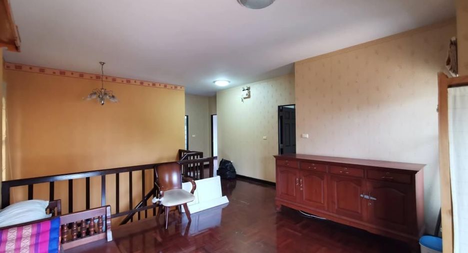 For rent and for sale 3 bedrooms house in Bang Khae, Bangkok