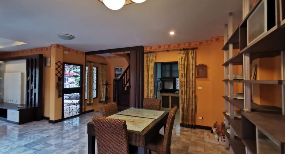 For rent and for sale 3 bedrooms house in Bang Khae, Bangkok