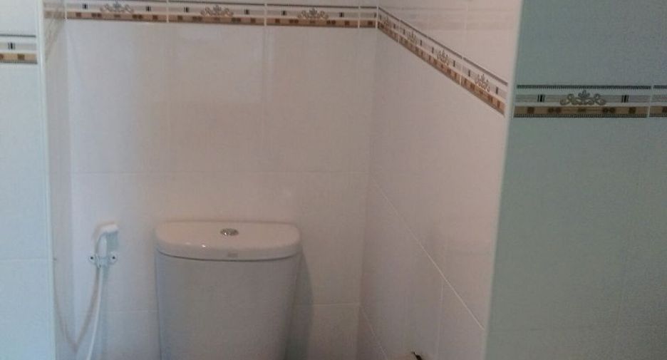Продажа 1 кровать кондо в Патхум Щан, Бангкок