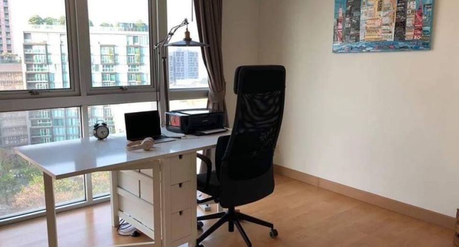 Wohnung zur Miete und zum Kauf mit 3 Zimmer in Khlong Toei, Bangkok