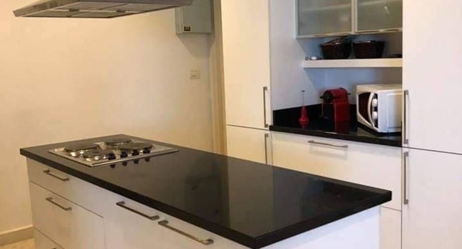 Wohnung zur Miete und zum Kauf mit 3 Zimmer in Khlong Toei, Bangkok