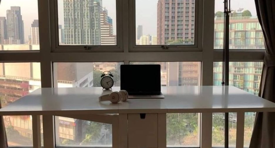 Wohnung zur Miete und zum Kauf mit 3 Zimmer in Khlong Toei, Bangkok