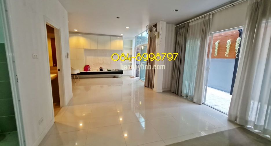 For rent and for sale 4 bedrooms house in Don Mueang, Bangkok