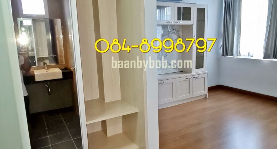 For rent and for sale 4 bedrooms house in Don Mueang, Bangkok