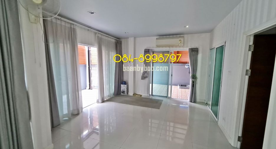 For rent and for sale 4 bedrooms house in Don Mueang, Bangkok