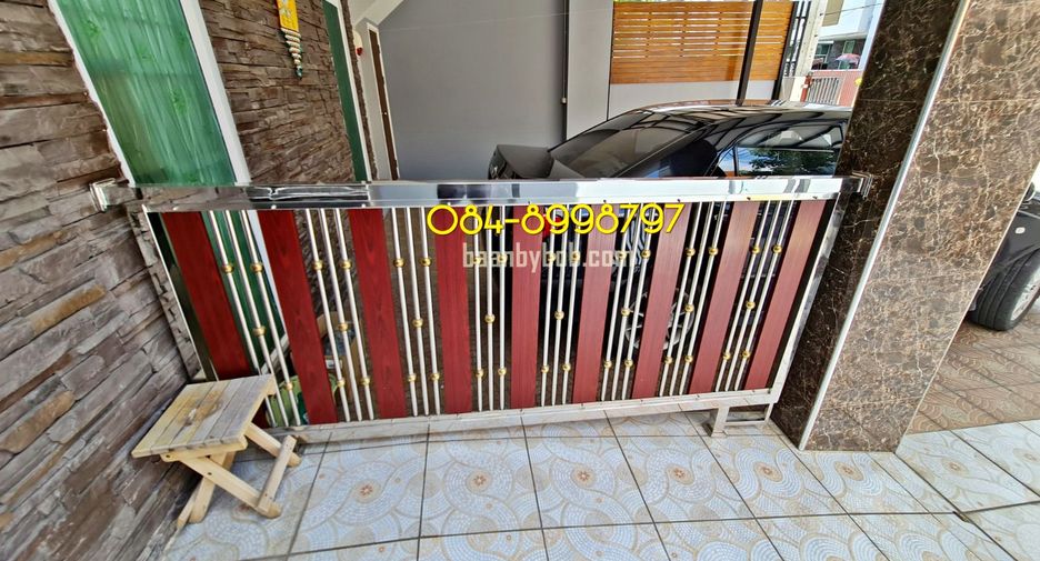 For rent and for sale 4 bedrooms house in Don Mueang, Bangkok