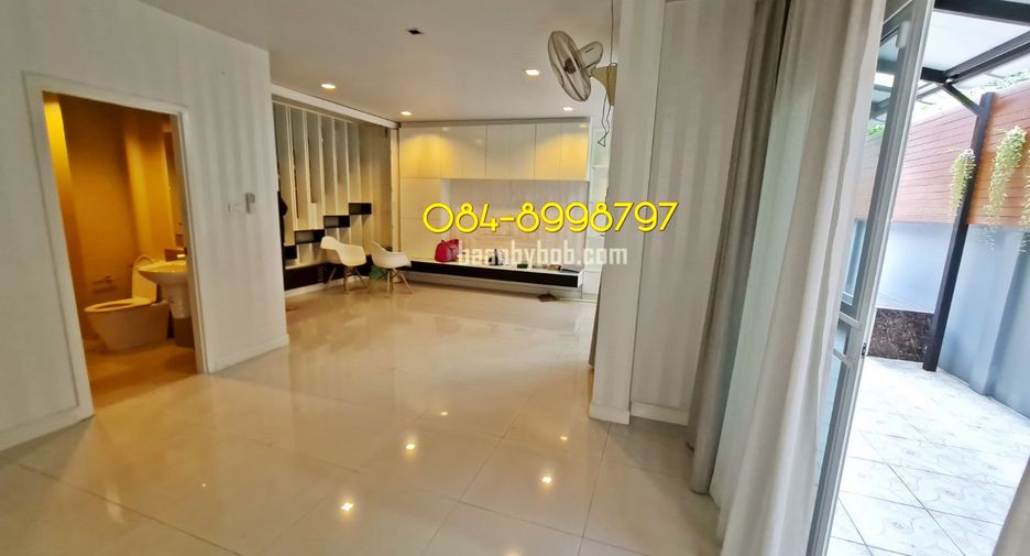 For rent and for sale 4 bedrooms house in Don Mueang, Bangkok