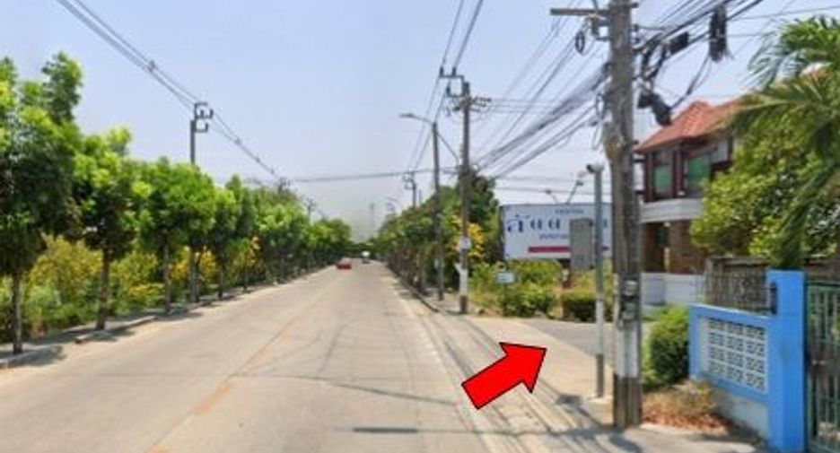Haus zum Kauf mit 4 Zimmer in Nong Khaem, Bangkok