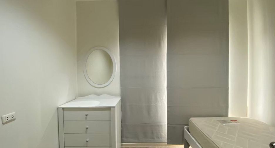 Condo en venta de 2 habitaciones en Huai Khwang, Bangkok