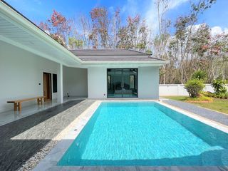 For sale 3 Beds villa in Mueang Krabi, Krabi