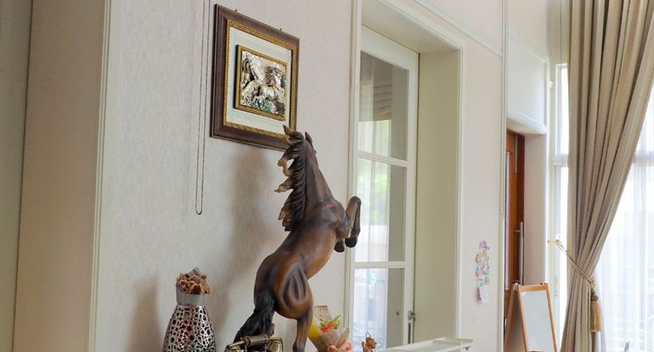For sale 5 bedrooms house in Khan Na Yao, Bangkok