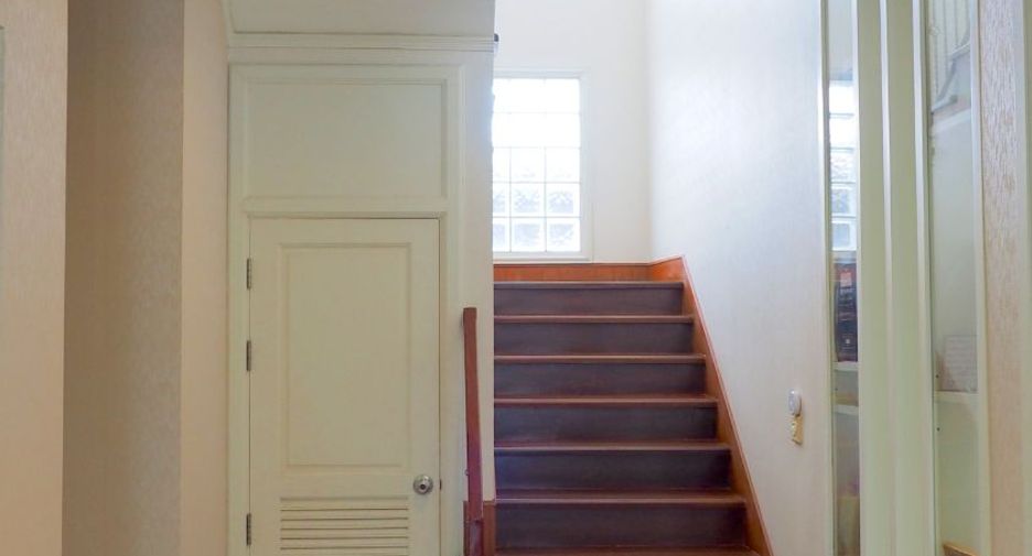 For sale 5 bedrooms house in Khan Na Yao, Bangkok