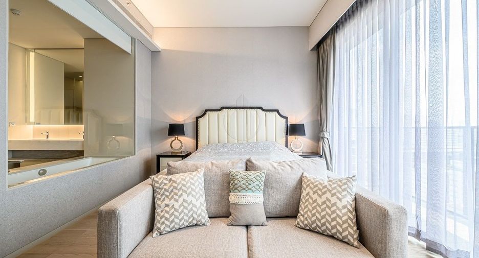 For sale 2 bedrooms condo in Watthana, Bangkok