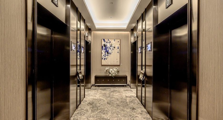 For sale 2 bedrooms condo in Watthana, Bangkok