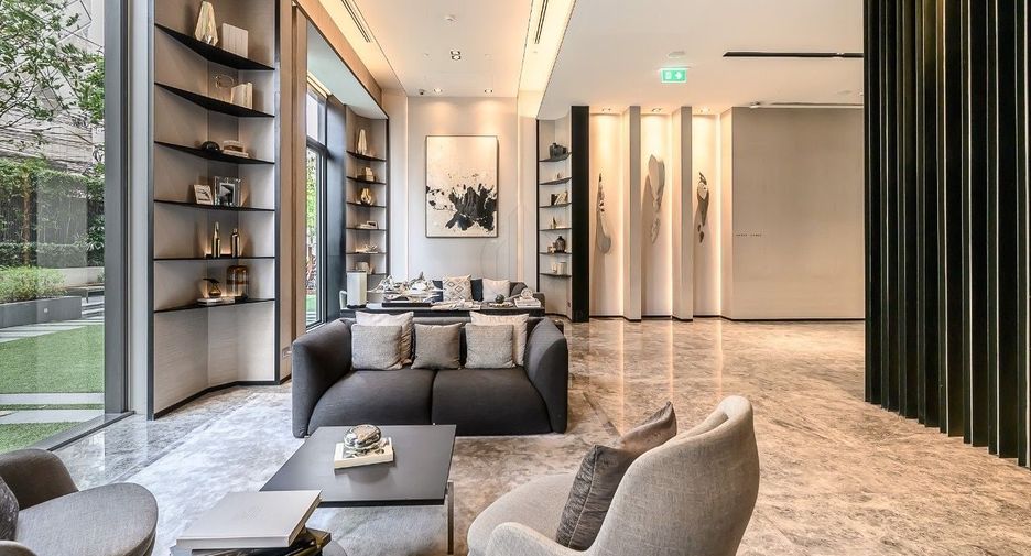 For sale 2 bedrooms condo in Watthana, Bangkok