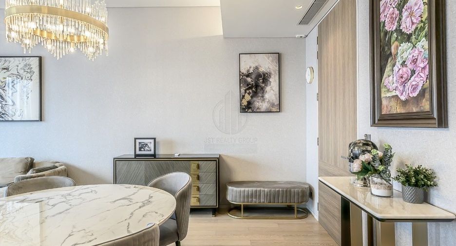 For sale 2 bedrooms condo in Watthana, Bangkok