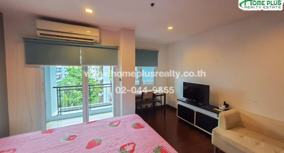 For sale 1 bed condo in Phra Khanong, Bangkok