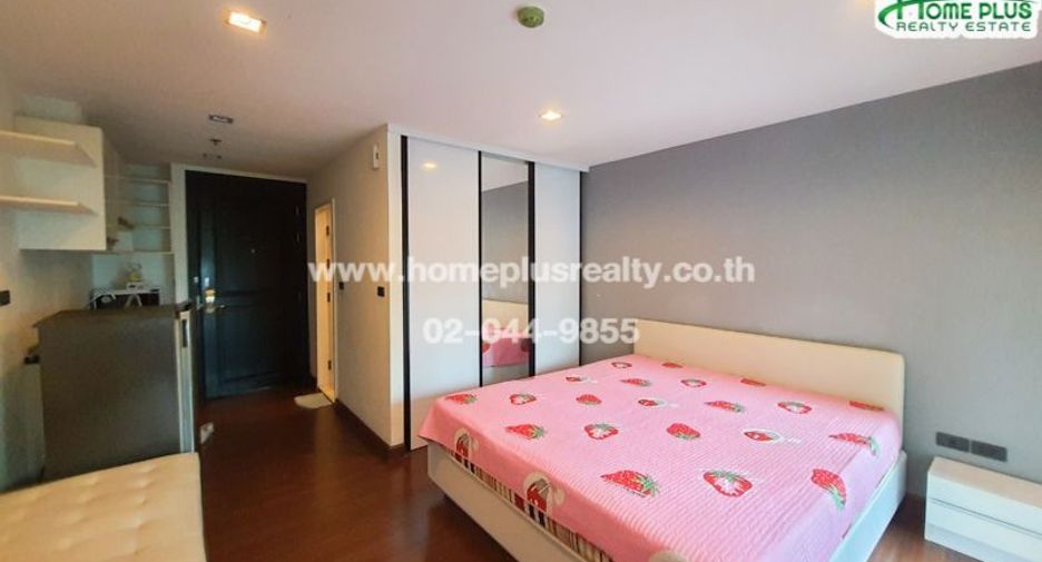 For sale 1 bed condo in Phra Khanong, Bangkok