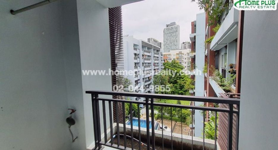 For sale 1 bed condo in Phra Khanong, Bangkok
