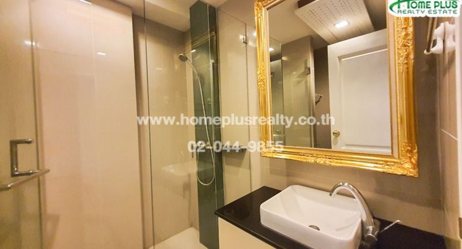 For sale 1 bed condo in Phra Khanong, Bangkok