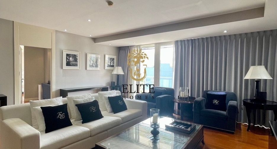 For rent 3 bedrooms condo in Watthana, Bangkok