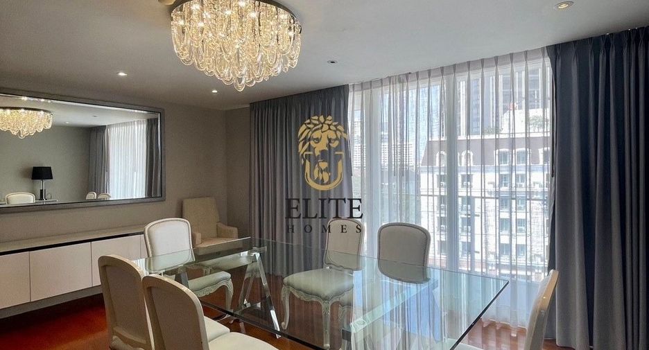 For rent 3 bedrooms condo in Watthana, Bangkok