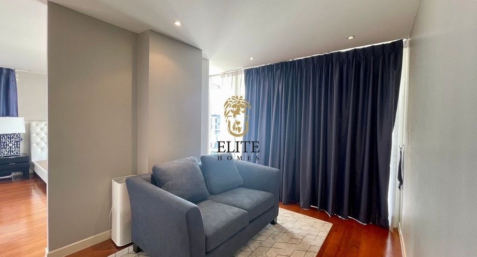 For rent 3 bedrooms condo in Watthana, Bangkok