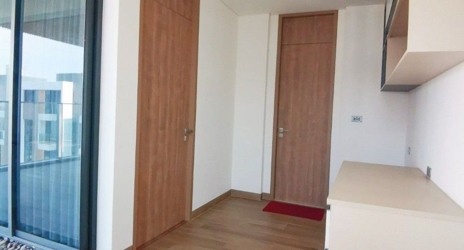 For rent 4 ベッドルーム townhouse in Yan Nawa, Bangkok