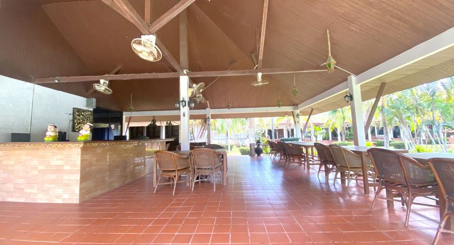 For sale 12 bedrooms retail Space in Kathu, Phuket