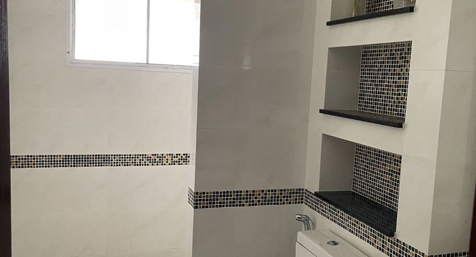 For sale 3 bedrooms house in Nong Khaem, Bangkok