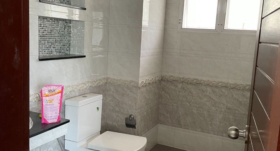 For sale 3 bedrooms house in Nong Khaem, Bangkok
