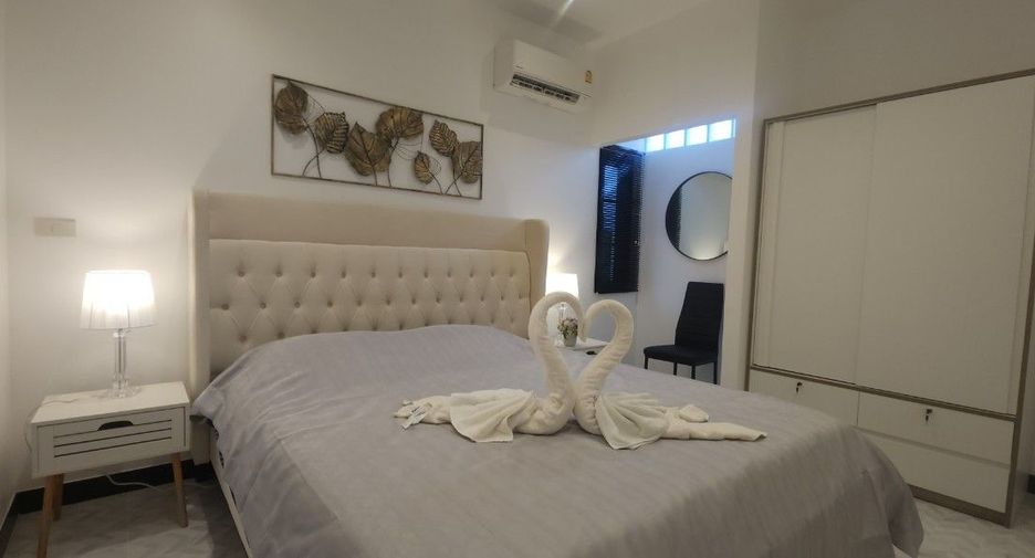 For sale 4 bed villa in Mueang Rayong, Rayong