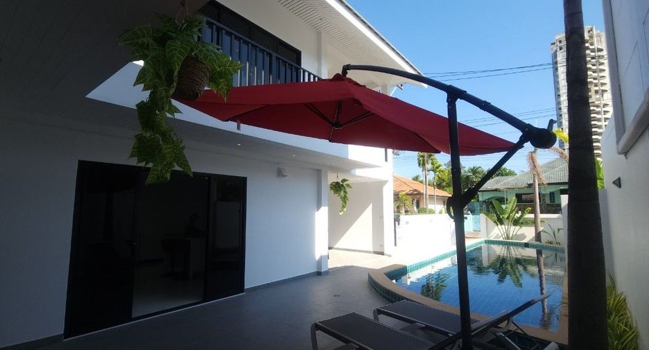 For sale 4 Beds villa in Mueang Rayong, Rayong